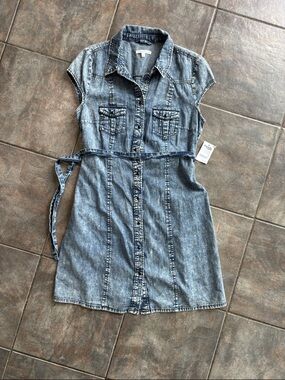 Charlotte Russe Denim Shirt Dress with Tie Belt NWT